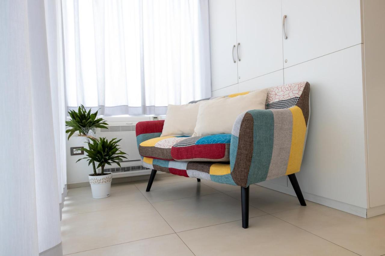 Mary VI Rooms Пешичи Екстериор снимка